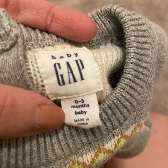 Baby gap llama sweater - Picture 3 of 3